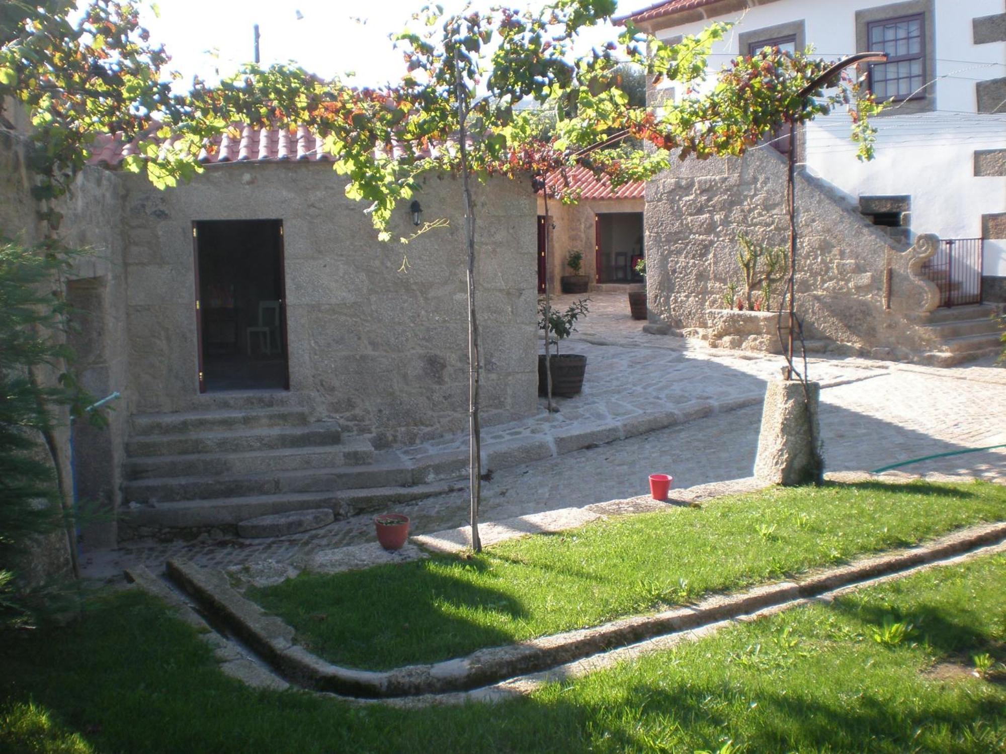 Casas Da Quinta Da Cancela Balugães Exterior photo